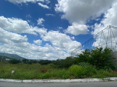 Terreno em Indianópolis, Caruaru/PE de 413m² à venda por R$ 248.000,00