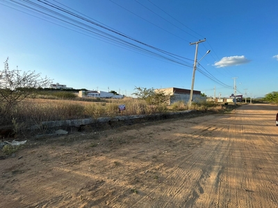 Terreno em Jardim Magnólia, Patos/PB de 0m² à venda por R$ 30.000,00