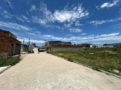 Terreno em Maria Auxiliadora, Caruaru/PE de 140m² à venda por R$ 100.000,00