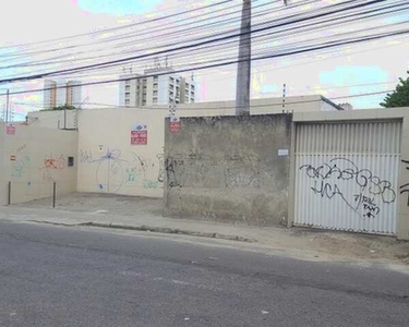 ALUGA-SE CASA COMERCIAL NA RUA DONA LEOPOLDINA EM FORTALEZA CEARÁ