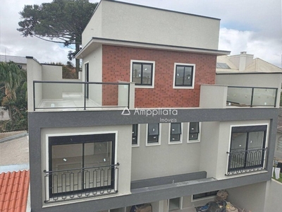 AMPPLIATA VENDE EXCELENTE SOBRADO TRIPLEX NO XAXIM