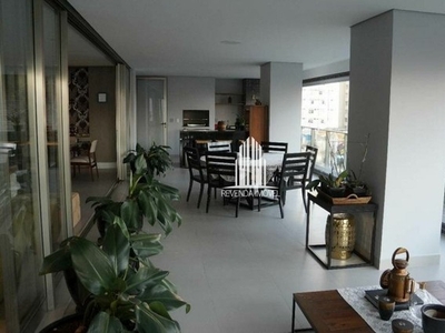 Apartamento Alto Padrão com 5 Suítes, 6 banheiros, 4 vagas em Pinheiros.