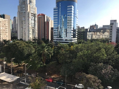 Apartamento com 2 dormitórios à venda, 70 m² por R$ 550.000,00 - Brooklin - São Paulo/SP