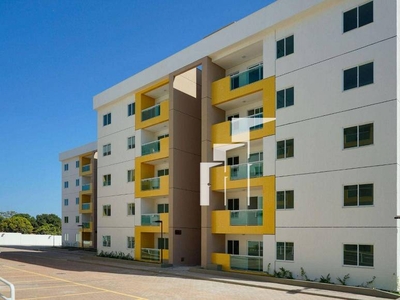 Apartamento com 3 Quartos e 1 banheiro para Alugar, 61 m² por R$ 1.600/Mês