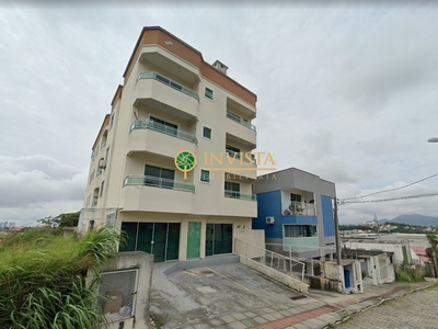 Apartamento em Areias, São José/SC de 0m² 2 quartos para locação R$ 2.900,00/mes