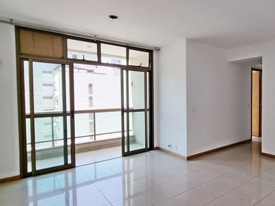 Apartamento em Icaraí, Niterói/RJ de 76m² 2 quartos à venda por R$ 729.000,00