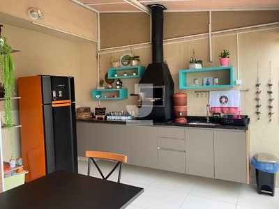 Apartamento em Mansões Santo Antônio, Campinas/SP de 140m² 3 quartos à venda por R$ 649.000,00