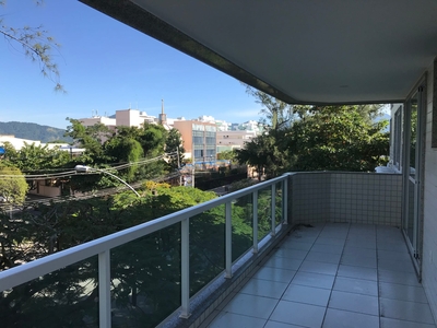 Apartamento em Recreio dos Bandeirantes, Rio de Janeiro/RJ de 120m² 4 quartos à venda por R$ 889.000,00 ou para locação R$ 2.850,00/mes