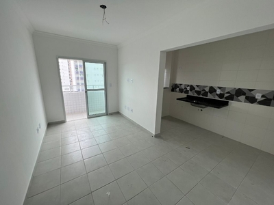 Apartamento em Vila Mirim, Praia Grande/SP de 50m² 2 quartos à venda por R$ 298.000,00