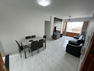 Apartamento em Vila Tupi, Praia Grande/SP de 120m² 3 quartos à venda por R$ 389.000,00
