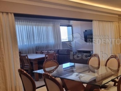 Apartamento Padrão em São José do Rio Preto