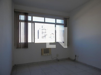 Apartamento para Aluguel - Aparecida, 2 Quartos, 94 m2