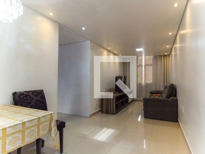 Apartamento para Aluguel - Conjunto Residencial Jose Bonifacio, 2 Quartos, 56 m2