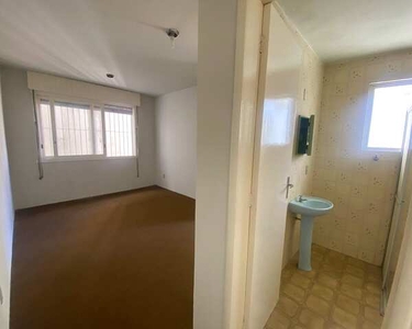 Apartamento para aluguel e venda tem 52 metros quadrados com 1 quarto em Centro - Pelotas