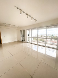 Apartamento para aluguel tem 126 metros quadrados com 3 quartos em Jardim Europa - Porto A