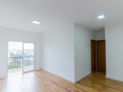 Apartamento para Aluguel - Vila Galvão, 2 Quartos, 60 m2