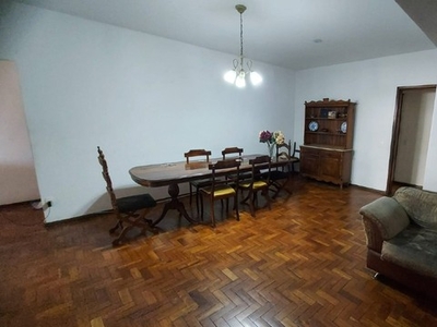Apartamento para venda tem 200 metros quadrados com 4 quartos em Centro - Belo Horizonte -