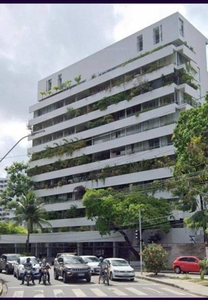 Apartamento para venda tem 284 metros quadrados com 4 quartos em Tamarineira - Recife - PE