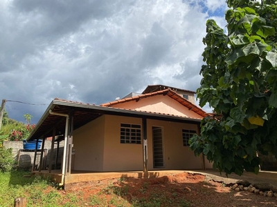 Brumadinho - Casa Padrão - Jardim Casa Branca