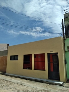 Casa com 2 dormitórios para alugar, 120 m² por R$ 1.700/mês - Cidade 2000 - Fortaleza/CE