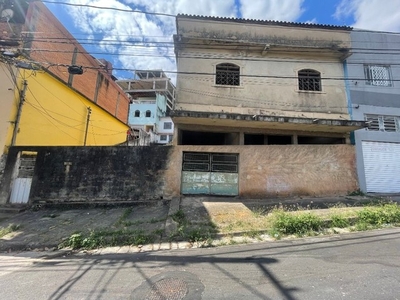 Casa com 3 dormitórios à venda, 220 m² por R$ 550.000,00 - Caiçaras - Belo Horizonte/MG