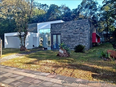 Casa com 3 dormitórios à venda, 225 m² por R$ 2.250.000,00 - Ipê Amarelo - Gramado/RS