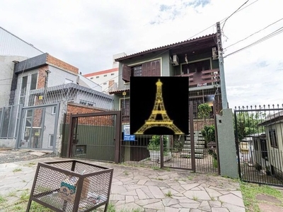 Casa com 4 dormitórios para alugar, 350 m² por R$ 4.500/mês - Bom Jesus - Porto Alegre/RS