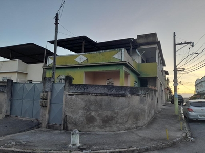 Casa em Brasilândia, São Gonçalo/RJ de 300m² 6 quartos à venda por R$ 499.000,00