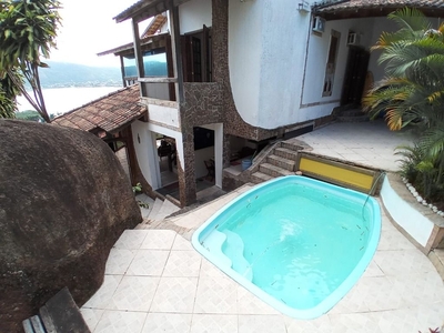 Casa em Camboinhas, Niterói/RJ de 150m² 4 quartos à venda por R$ 2.799.000,00