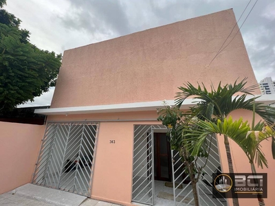 Casa em Campo Grande, Recife/PE de 180m² 4 quartos para locação R$ 3.500,00/mes
