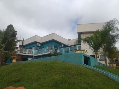 Casa em Condomínio em Joanópolis SP com 4 suítes e 04 vagas