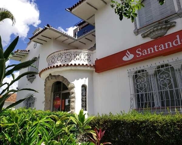 Casa em estilo Colonial Mexicano no centro de Mogi para locação e venda