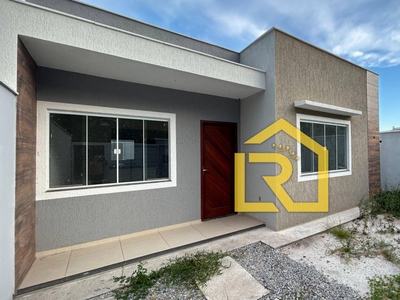 Casa em Extensão Serramar, Rio das Ostras/RJ de 60m² 2 quartos à venda por R$ 259.000,01