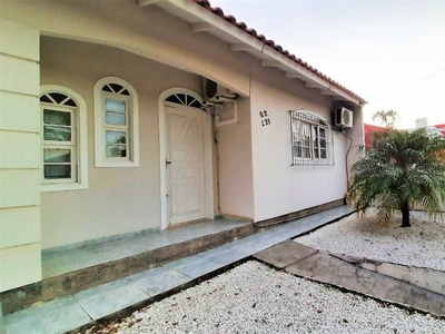 Casa em Forquilhas, São José/SC de 82m² 2 quartos à venda por R$ 449.000,00