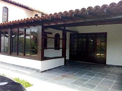 Casa em Itaipu, Niterói/RJ de 230m² 3 quartos para locação R$ 3.500,00/mes