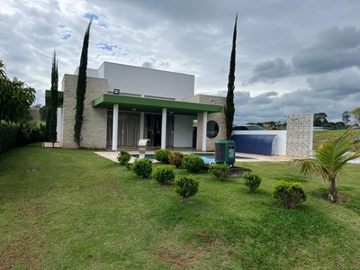 Casa em Ninho Verde Ii, Pardinho/SP de 10m² 3 quartos à venda por R$ 639.000,00