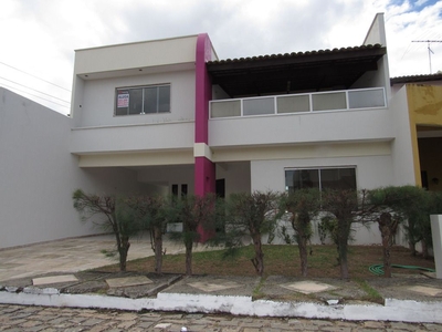 Casa em Nova Parnamirim, Parnamirim/RN de 117m² 4 quartos para locação R$ 3.000,00/mes