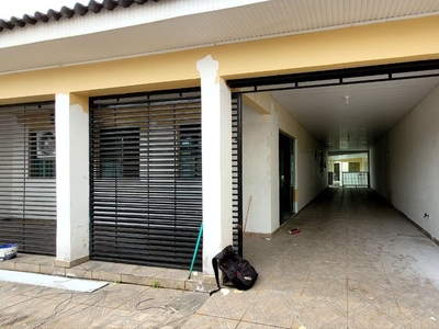 Casa em Paz, Manaus/AM de 250m² 3 quartos para locação R$ 4.000,00/mes