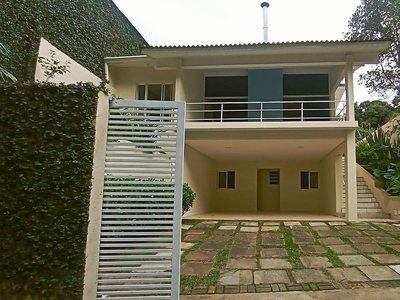 Casa em Vila Diva, Carapicuíba/SP de 200m² 3 quartos à venda por R$ 920.000,00 ou para locação R$ 3.799,00/mes