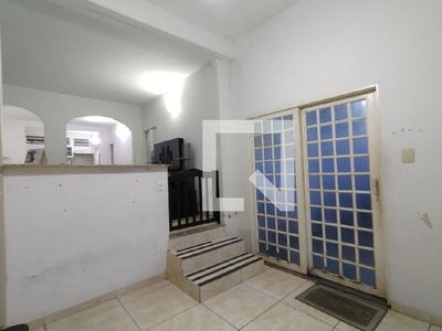 Casa para Aluguel - Nossa Senhora das Graças, 2 Quartos, 70 m2