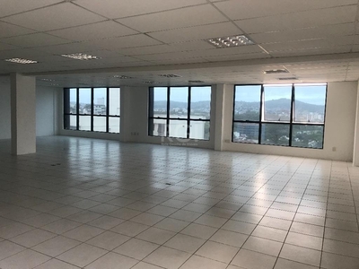 Conjunto em Rio Branco, Porto Alegre/RS de 0m² para locação R$ 5.700,00/mes