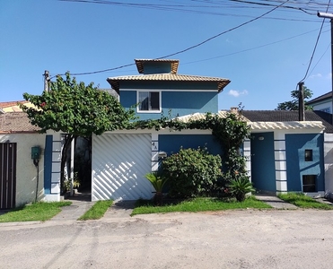 Excelente casa duplex em condomínio fechado na Ilha de Guaratiba 3 suítes