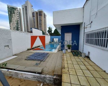 Imóvel comercial Bernardo Sayão escolas faculdades 750m² 2000m² terreno quadra piscina cin