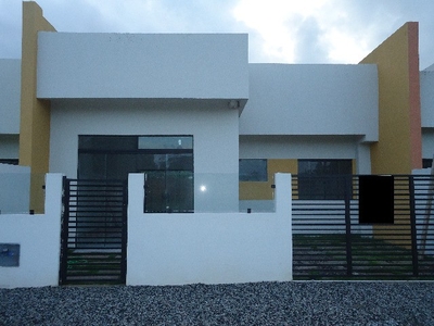 Itapoá. Oportunidade. Casas 2 quartos na Barra do Saí, 64m², com o construtor.