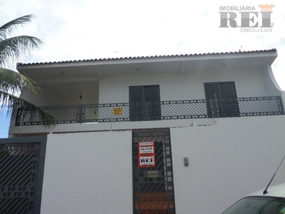 Sobrado em Vila Rocha, Rio Verde/GO de 200m² 3 quartos para locação R$ 3.000,00/mes