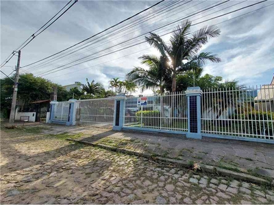 Casa com 3 quartos à venda no bairro Ipanema, 313m²