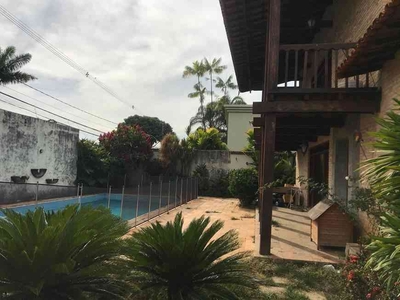 Casa com 6 quartos à venda no bairro São Luiz (pampulha), 320m²