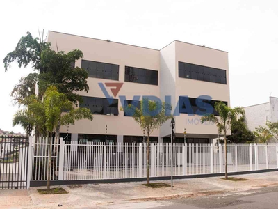 Prédio para alugar no bairro Jardim do Lago, 750m²