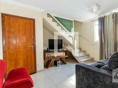 Cobertura com 3 quartos à venda no bairro Cabral, 139m²