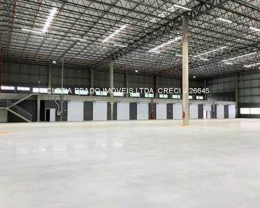 4 vagas na garagem, 2839M² de Área Construída, 2839M² de Área Total